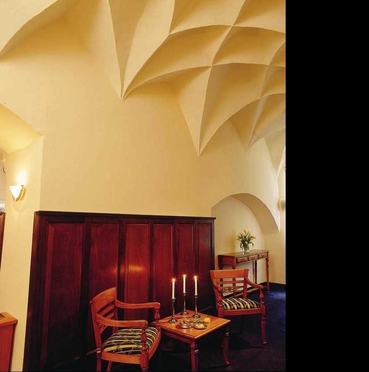 Wilder Mann Hotel 4*
